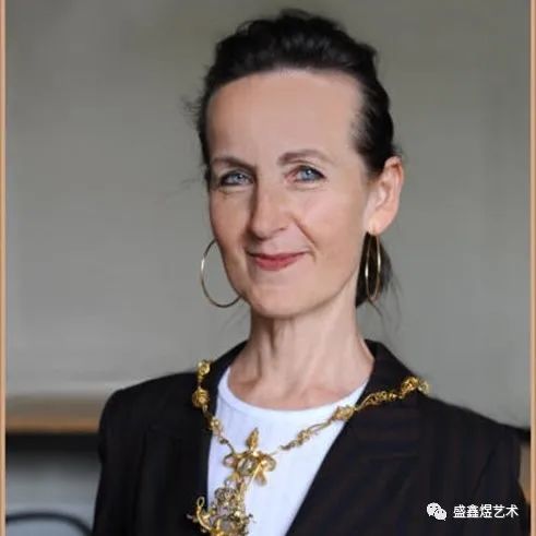 罗莎·赛普尔（RosaSepple）