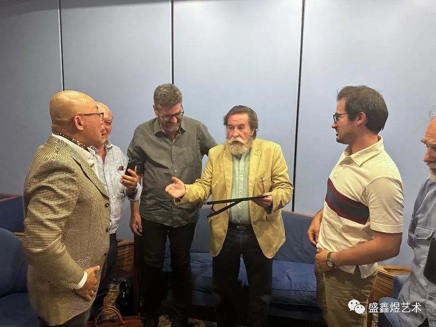 盛鑫煜&西班牙画家雕塑家协会：新机遇、新愿景！