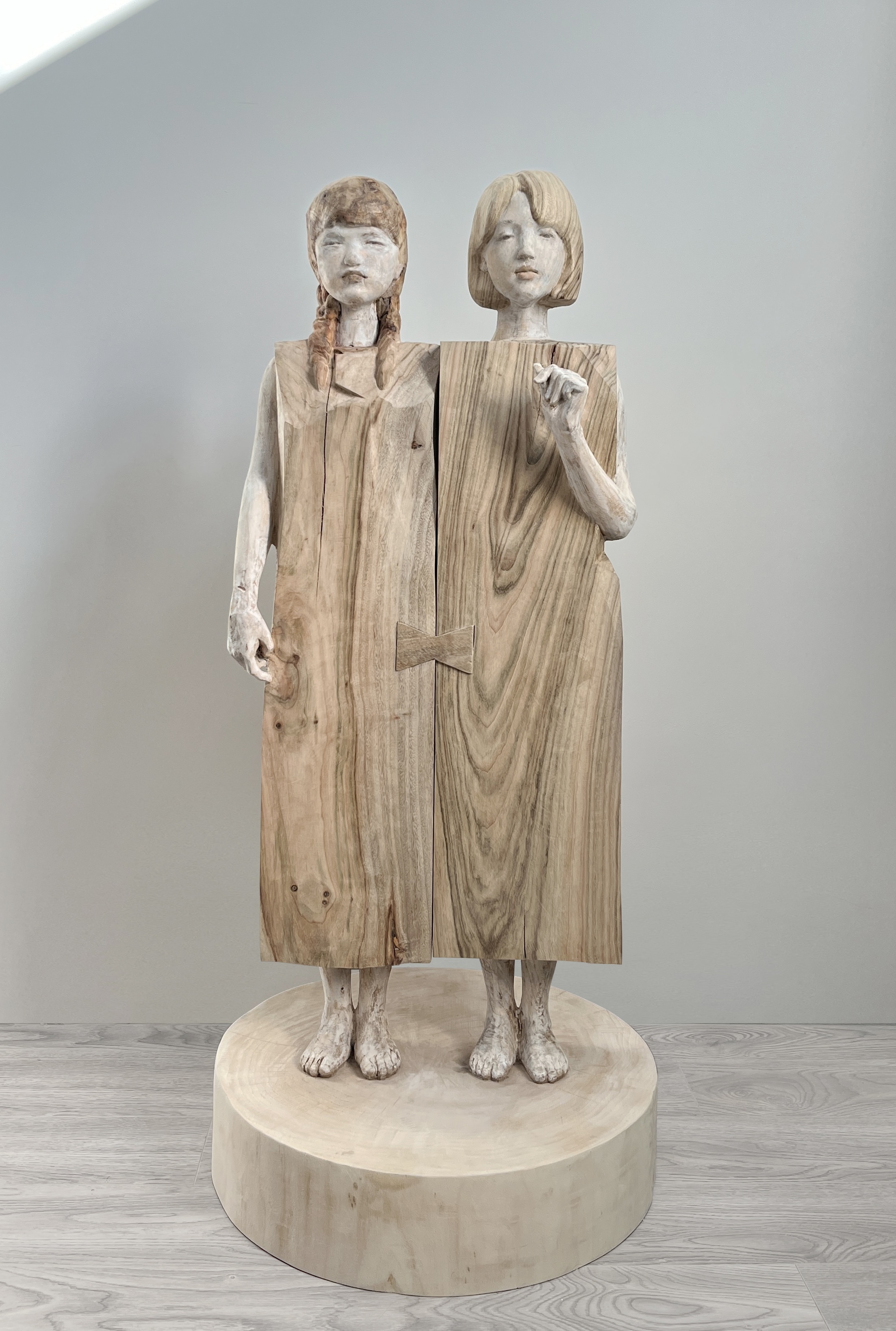 Sisters（Second Prize）
